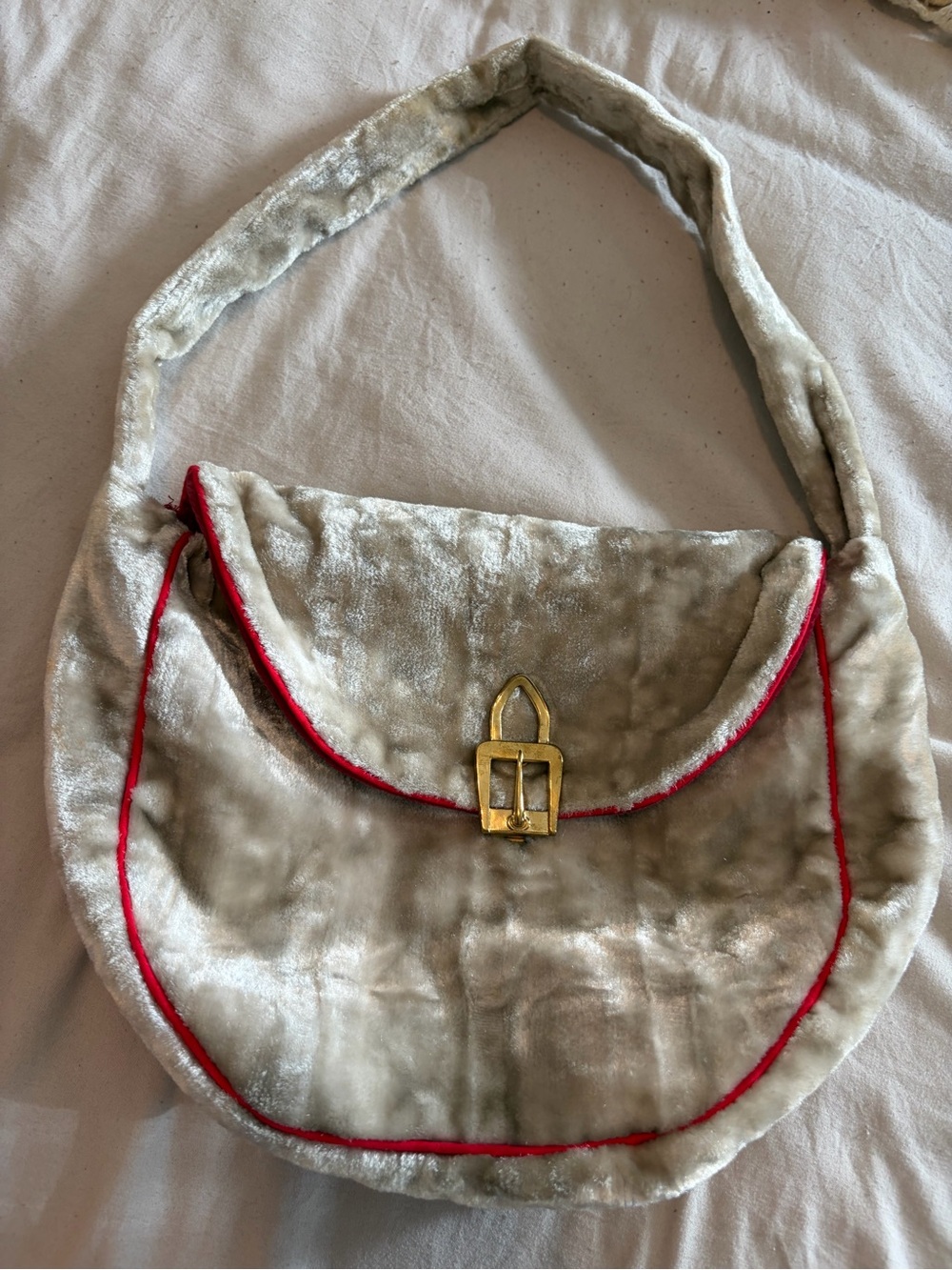 Vintage Plush Velvet Shoulder Bag with Red Trim